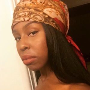 Meet your Posher, Amber Ashli